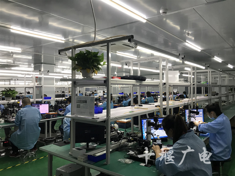 光纤连接器领跑，新兴产业成十堰工业经济发展新亮点，年产值超200亿元